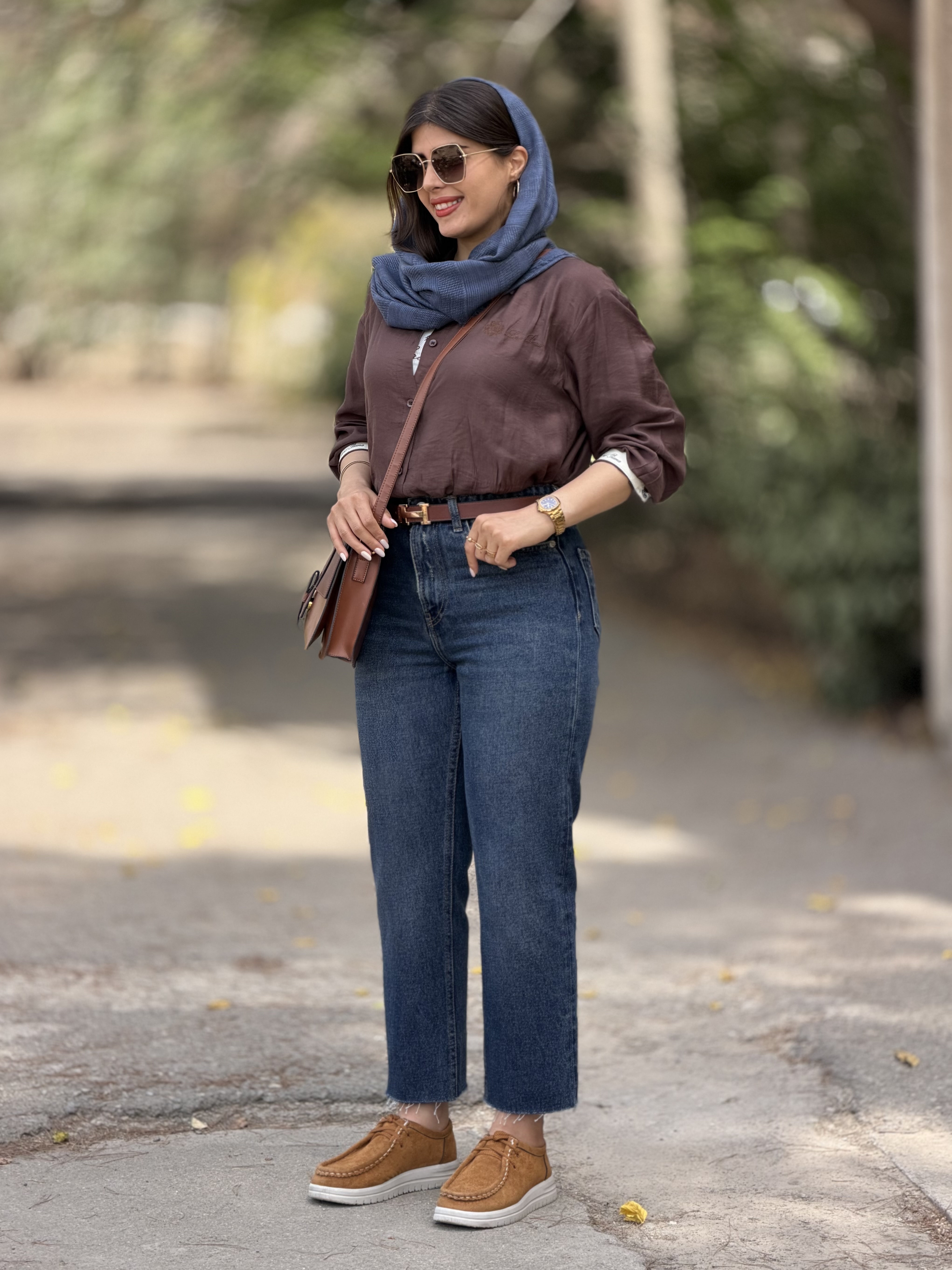 شلوار جین زنانه مدل کراپ استریت کد 22229